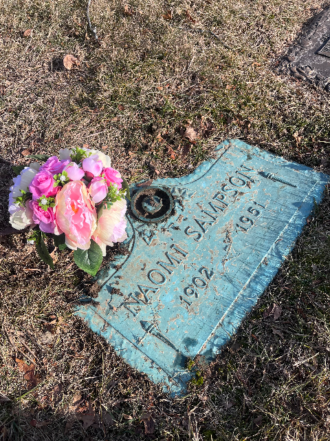 Flower delivery for Sarah Naomi Kendig Sampson