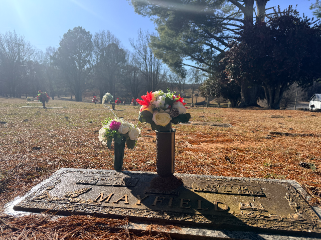 Flower delivery for Betty Blair Mayfield