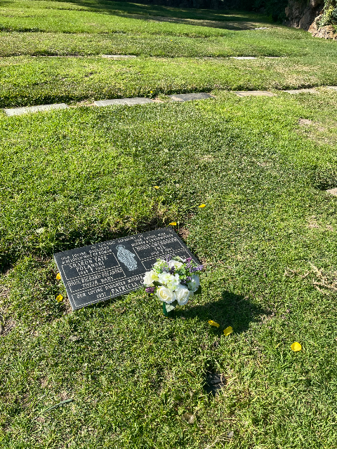 Flower delivery for Sharon Tate