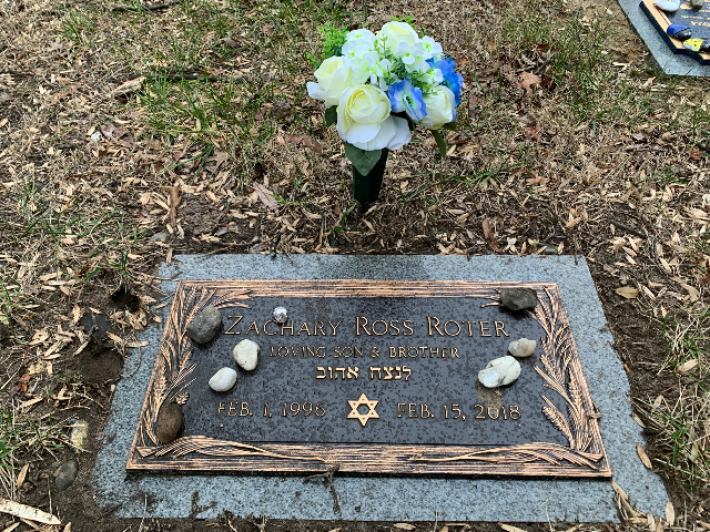 Flower delivery for Zachary Ross Roter