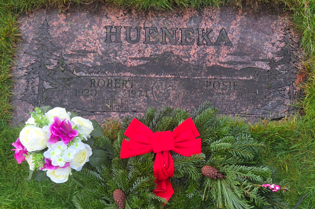 Flower delivery for Rosie Emily Hueneka