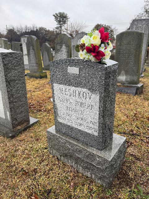Flower delivery for Glenn Robert Meshkov