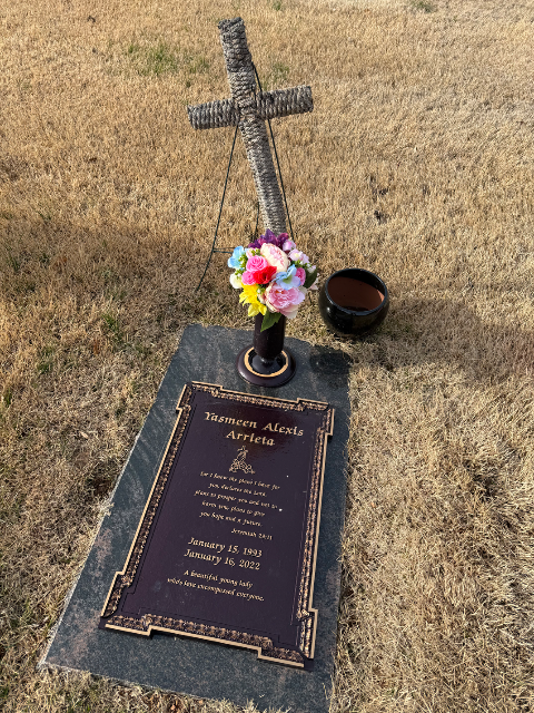 Flower delivery for Yasmeen Alexis Arrieta