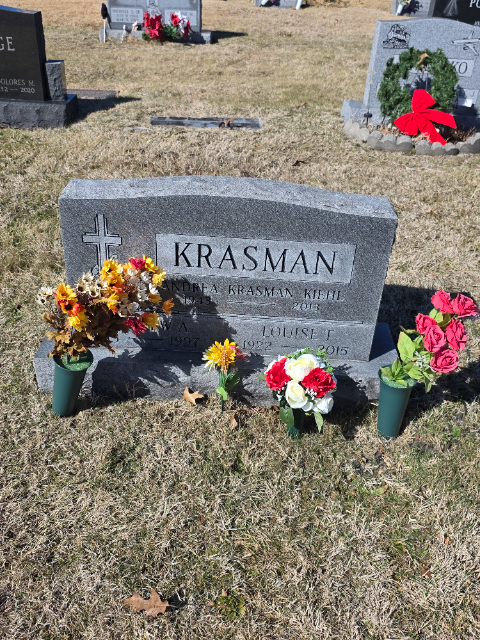 Flower delivery for Louise T Krasman