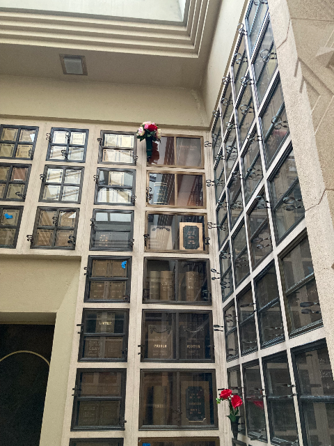 Flower delivery for Amanda L Leeds