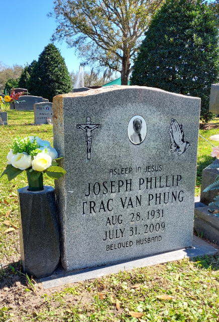 Flower delivery for Trac Van Phung