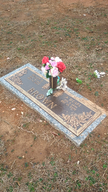 Flower delivery for Alexander Dearl Brown