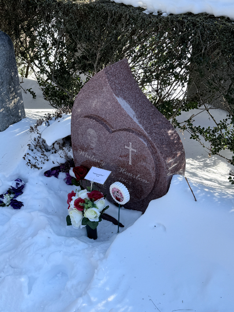 Flower delivery for Whitney Houston