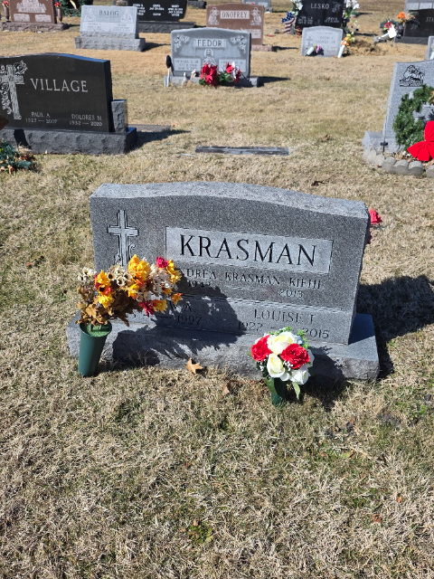 Flower delivery for Louise T Krasman