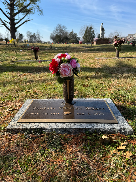 Flower delivery for Vanessa Ann Bridge