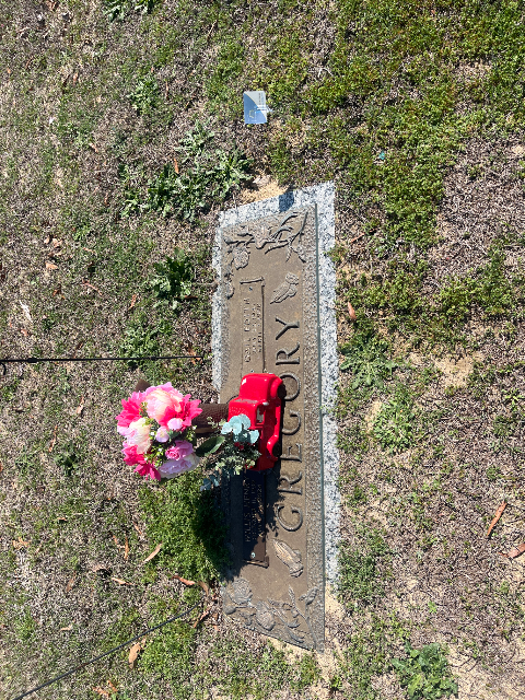 Flower delivery for Gail Edith Gregory