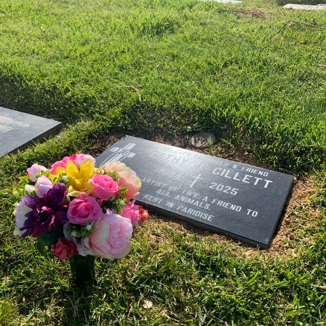 Flower delivery for Cathy J Gillett