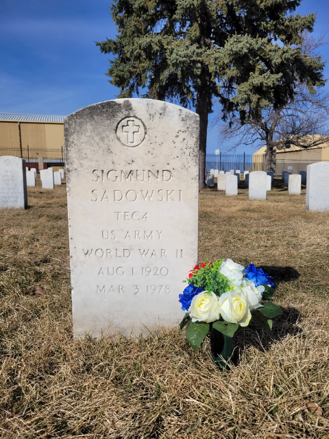 Flower delivery for Sigmund Sadowski