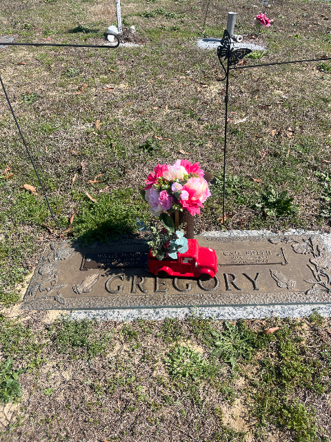 Flower delivery for Gail Edith Gregory