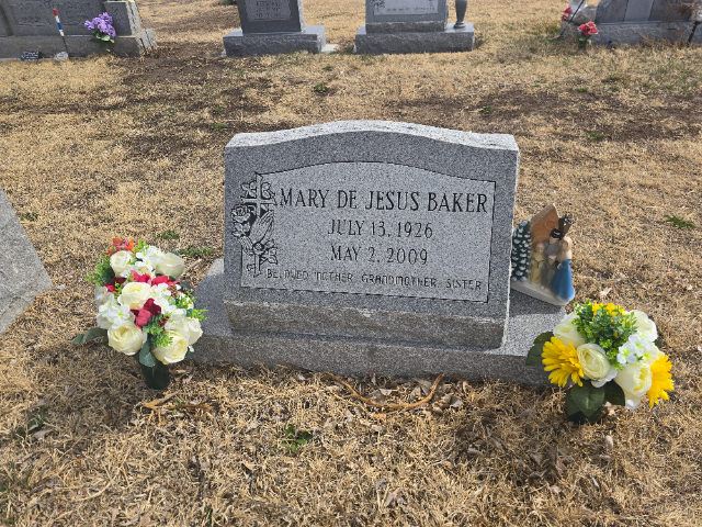 Flower delivery for Mary De Jesus Baker