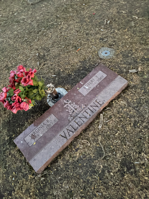 Flower delivery for Robert Frank Valentine