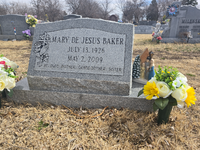 Flower delivery for Mary De Jesus Baker