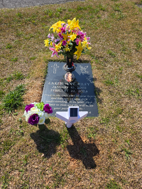 Flower delivery for Laken Hope Riley