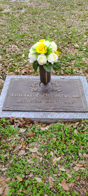 Flower delivery for Edward Eddie Huebner