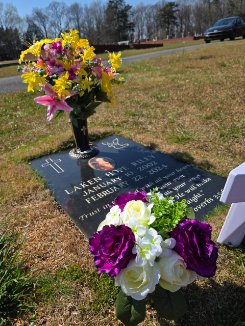 Flower delivery for Laken Hope Riley