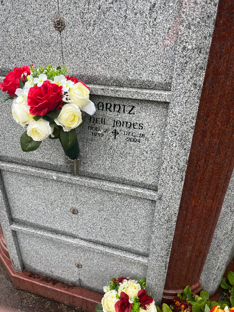 Flower delivery for Neil J Arntz