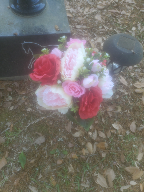 Flower delivery for Monique Montgomery Lee