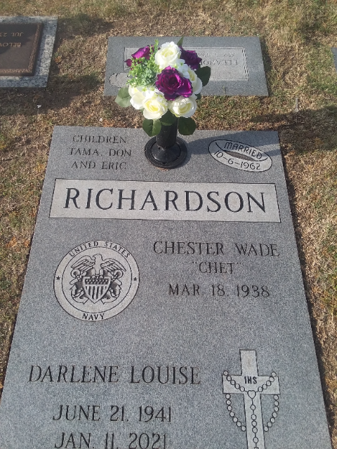 Flower delivery for Darlene Louise Richardson