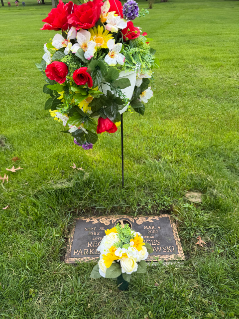 Flower delivery for Regina Frances Parker-Slawnikowski