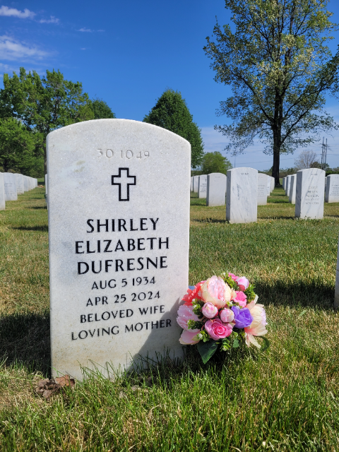 Flower delivery for Shirley Elizabeth Dufresne