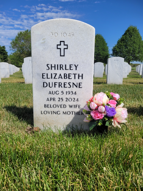 Flower delivery for Shirley Elizabeth Dufresne
