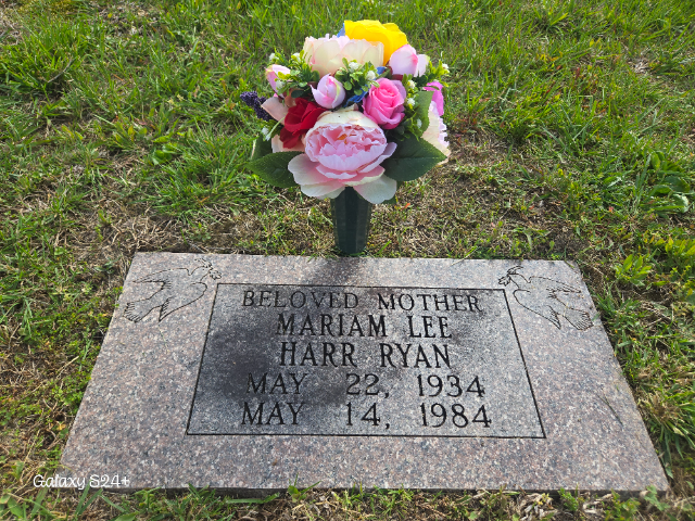 Flower delivery for Mariam Lee Harr Ryan