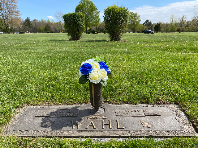 Flower delivery for Mary Wahl