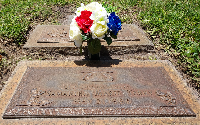 Flower delivery for Samantha Marie Terry