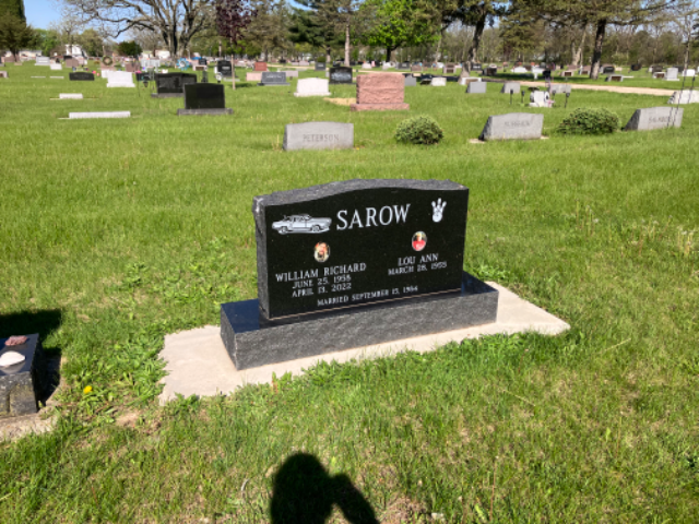 Flower delivery for Kristina Elaine Sarow