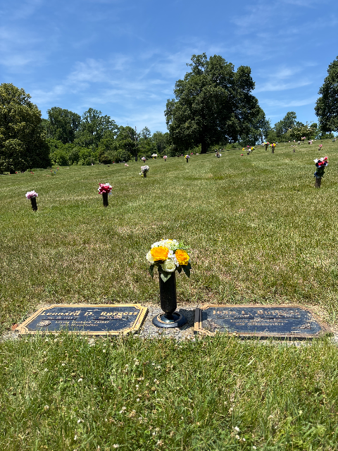Flower delivery for Leonard D Burgess, Jr