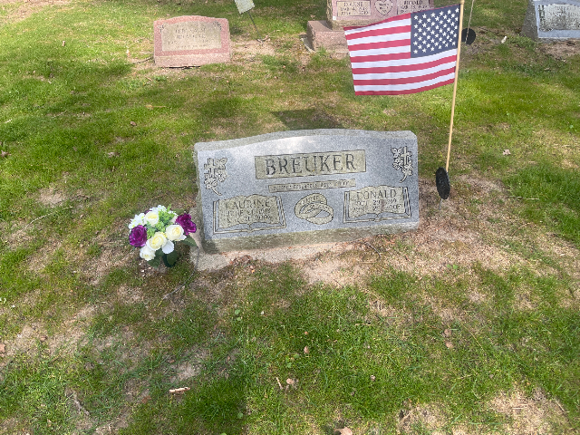 Flower delivery for Donald B. Breuker