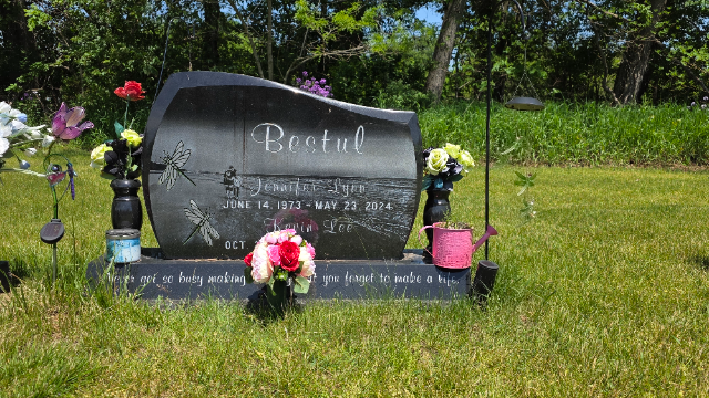 Flower delivery for Jennifer Lynn Bestul
