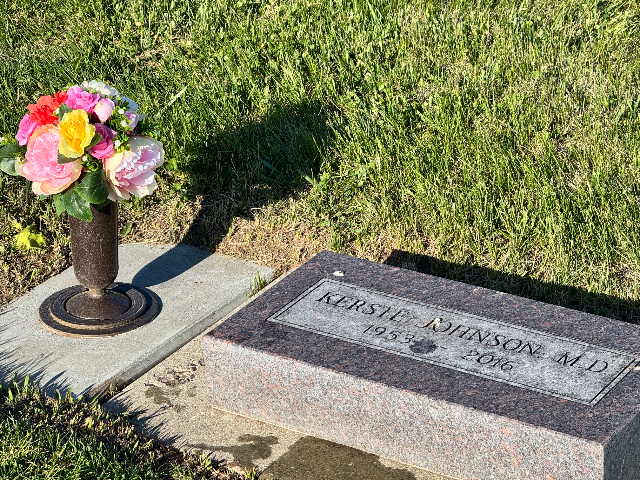 Flower delivery for Kerste Johnson