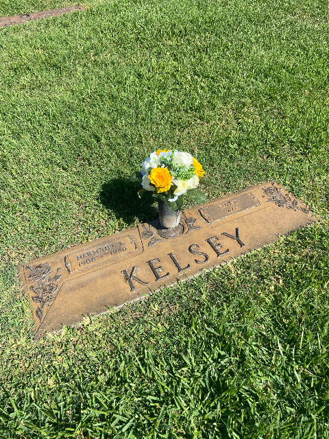 Flower delivery for Grace M Kelsey