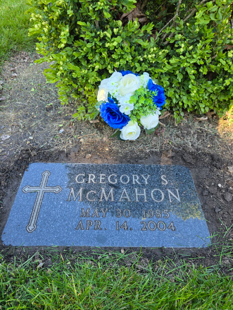 Flower delivery for Gregory S McMahon