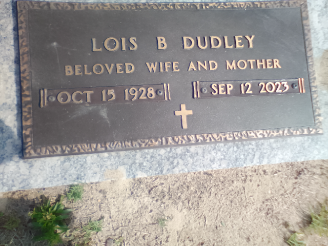 Flower delivery for Lois B Dudley