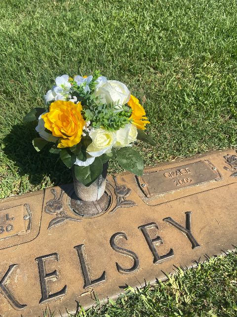 Flowers for Grace M Kelsey