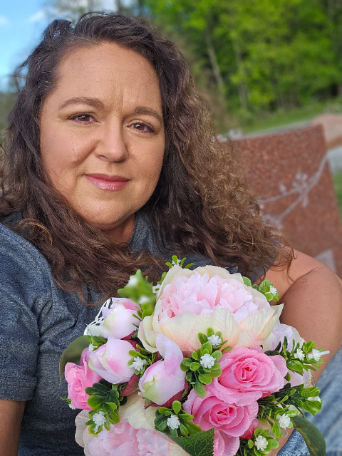 Flower delivery for Zachary P May