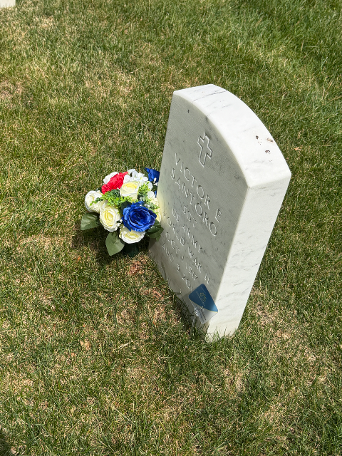 Flower delivery for Victor E Santoro
