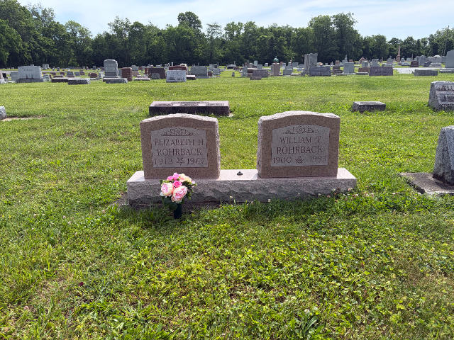 Flower delivery for Elizabeth Rohrback