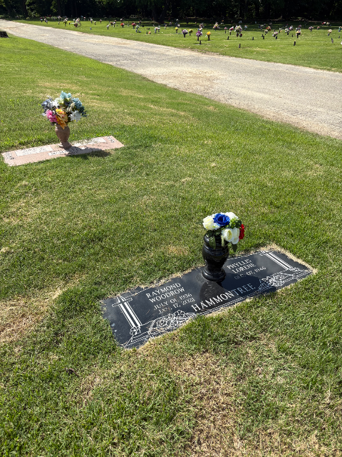 Flower delivery for Raymond Woodrow Hammontree