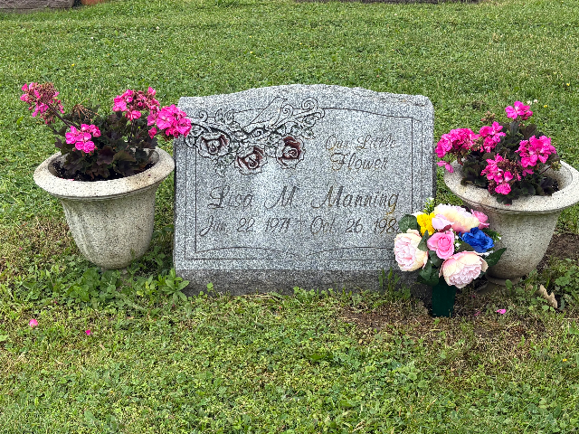 Flower delivery for Lisa Marie Manning