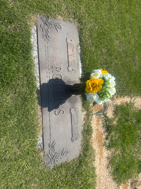 Flower delivery for Phillip R Rollins