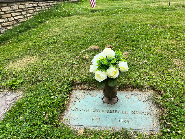 Flower delivery for Judith Nycum