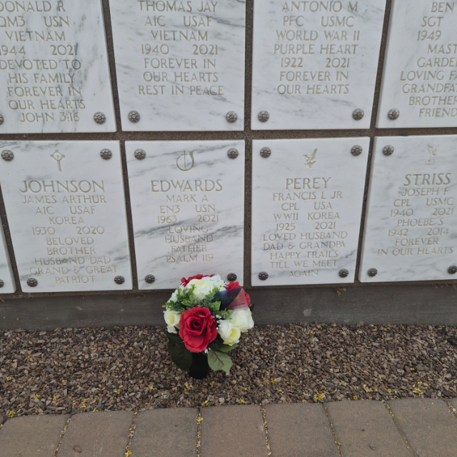 Flower delivery for Mark A Edwards